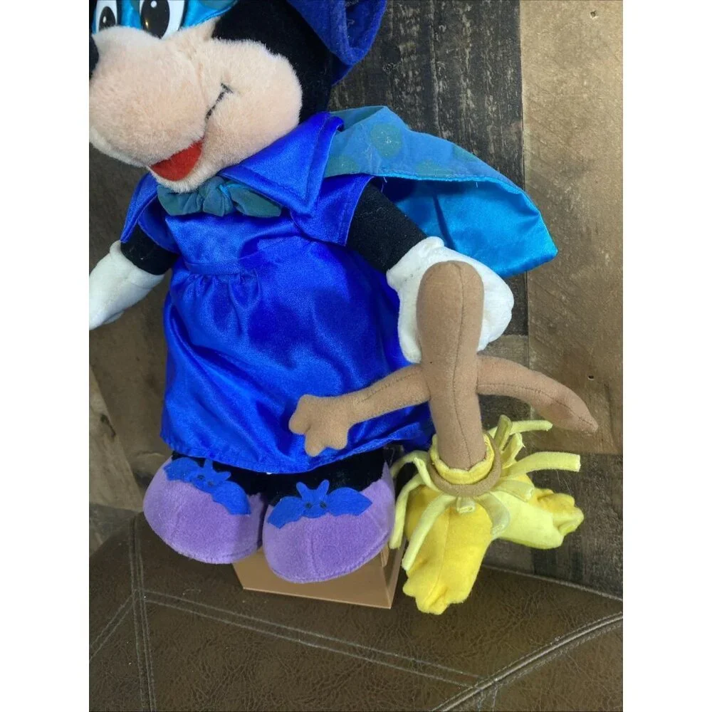 Halloween MINNIE MOUSE Witch 18